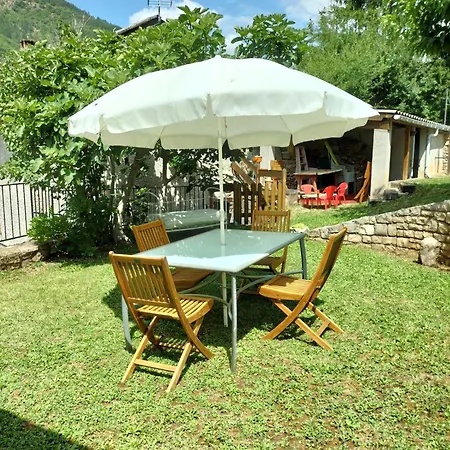 La Méjeannelle Hébergement de vacances Quezac (Lozere)