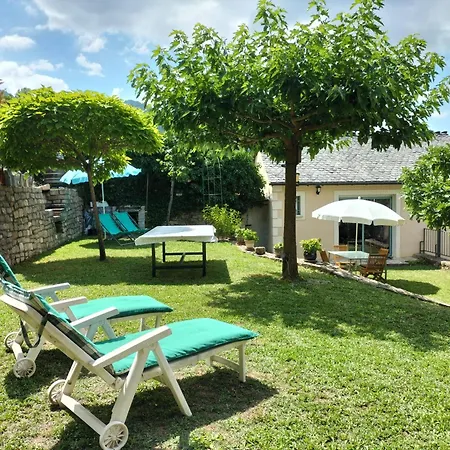 La Méjeannelle Hébergement de vacances Quezac (Lozere)
